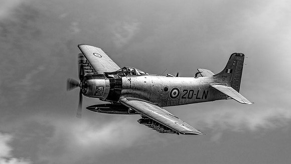 AD-4N Skyraider